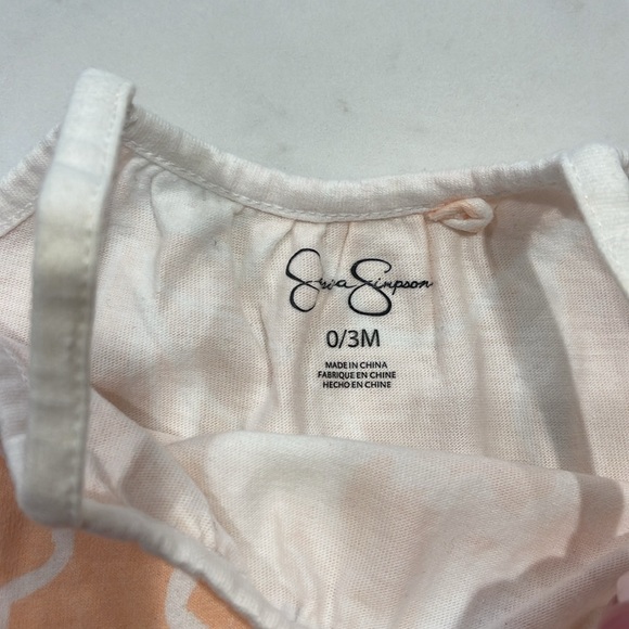 Jessica Simpson Baby Girl’s Romper. 0-3 Months. - Picture 4 of 4
